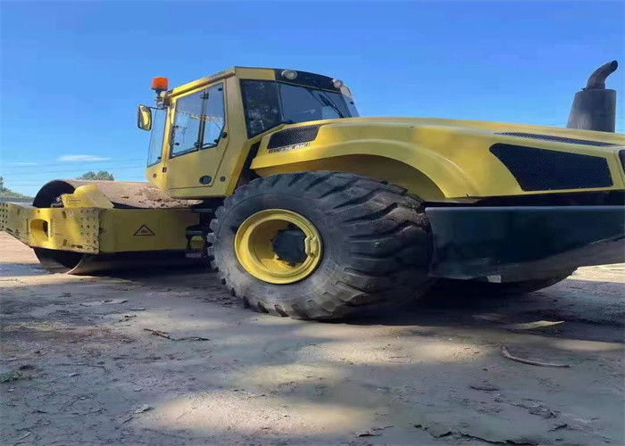 25 т. Использованная компрессорная машина Bomag BW 226 DH-4 Bvc Single Drum Roller