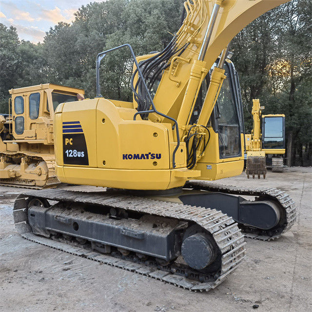 Используйте экскаватор Komatsu pc128US из Японии в отличном состоянии готовый к продаже