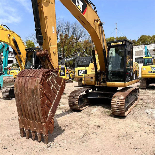 23 тонны готовые к работе и опытные подержанные Япония Caterpillar 323 D в хорошем состоянии