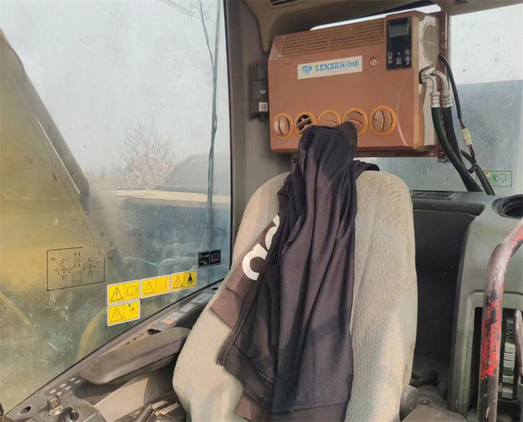 24.8 тонны готовы к работе и опытные использованные Япония Caterpillar 324 D в хорошем состоянии