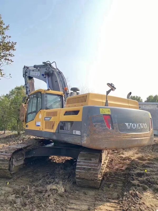 Швеция импортировала высококачественный Volvo EC380 ползучий экскаватор используется почти новый