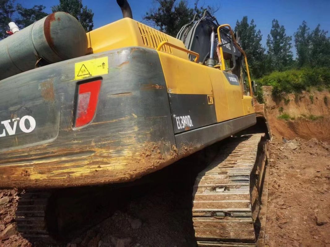 Швеция импортировала высококачественный Volvo EC380 ползучий экскаватор используется почти новый