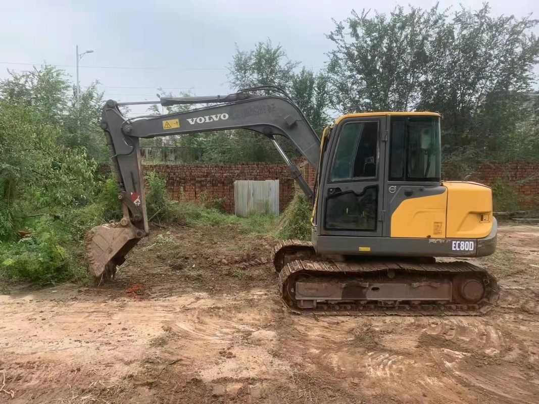Швеция импортировала высококачественный Volvo EC80D ползучий экскаватор используется почти новый 100% готовый