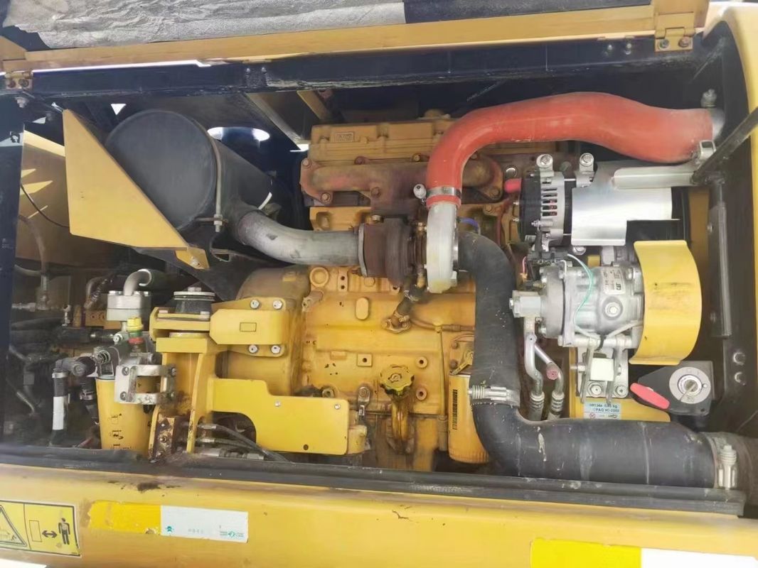Готовый к работе Caterpillar M315D Использованный колесный экскаватор с коротким рабочим временем и в хорошем состоянии
