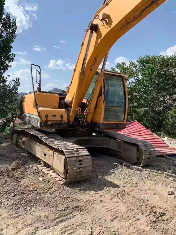 2000 оборотов в минуту Подержанный Hyundai R215 Готовый к работе и опытный Корея Импортирован в хорошем состоянии