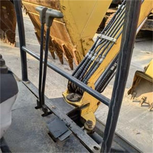 2 тонны использованная Япония Komatsu PC 20 MR Crawler экскаватор с низким рабочим временем и идеальным