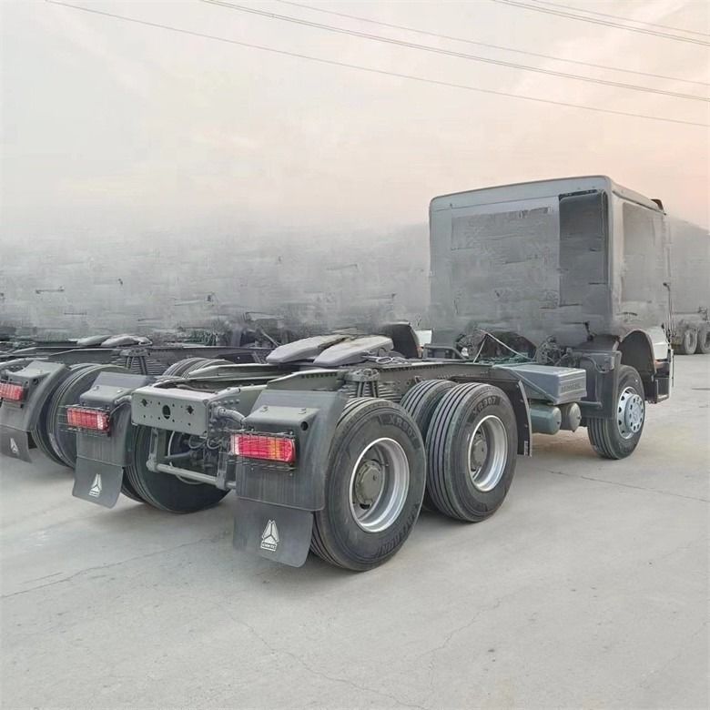 430 Модель сцепления Sinotruk Прицеп Трактор Тракторные головные узлы для повышения эффективности тяжелых грузовиков