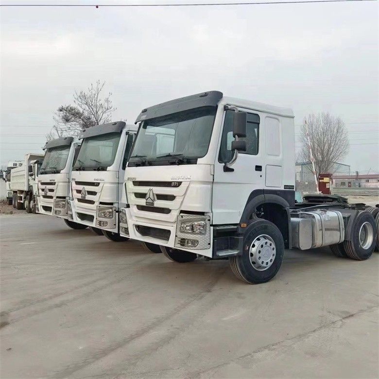 430 Модель сцепления Sinotruk Прицеп Трактор Тракторные головные узлы для повышения эффективности тяжелых грузовиков