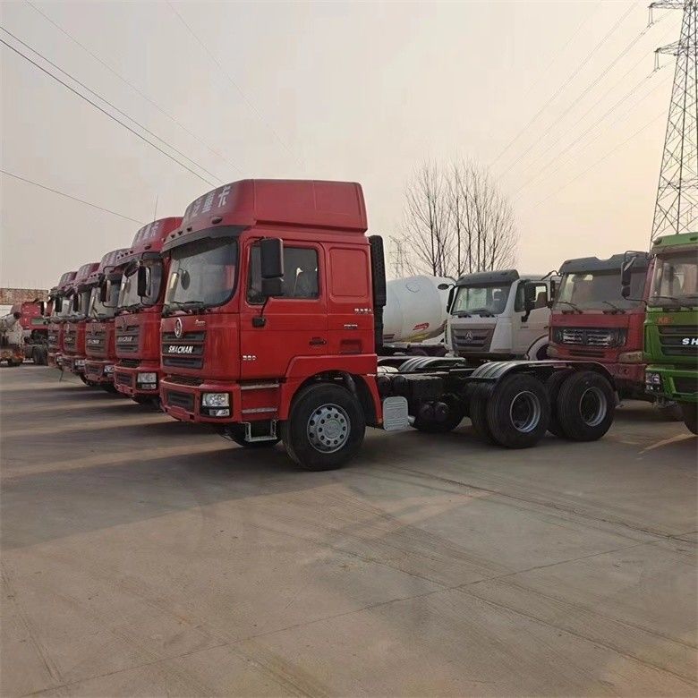 Shacman / FAW / Shacman / Beiben / Sinotruck Howo Использованные LHD и RHD однорядные 6x4 головки трактора