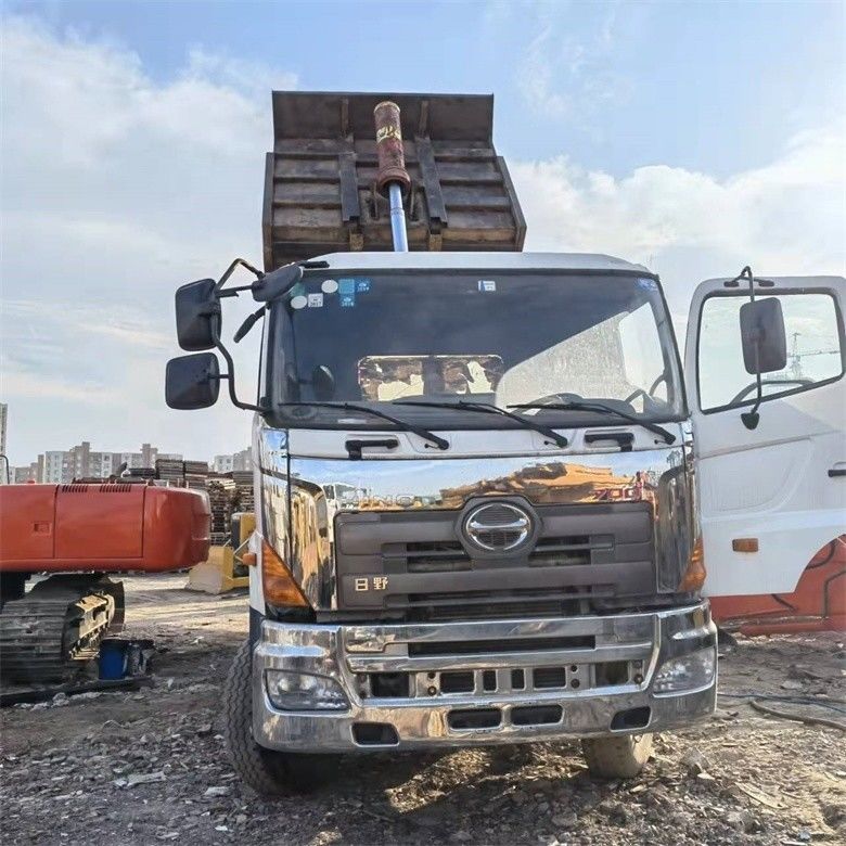 Подержанные грузовики Hino с двигателем YUCHAI в рабочее время 2020