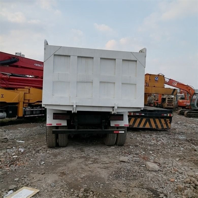Подержанные грузовики Hino с двигателем YUCHAI в рабочее время 2020
