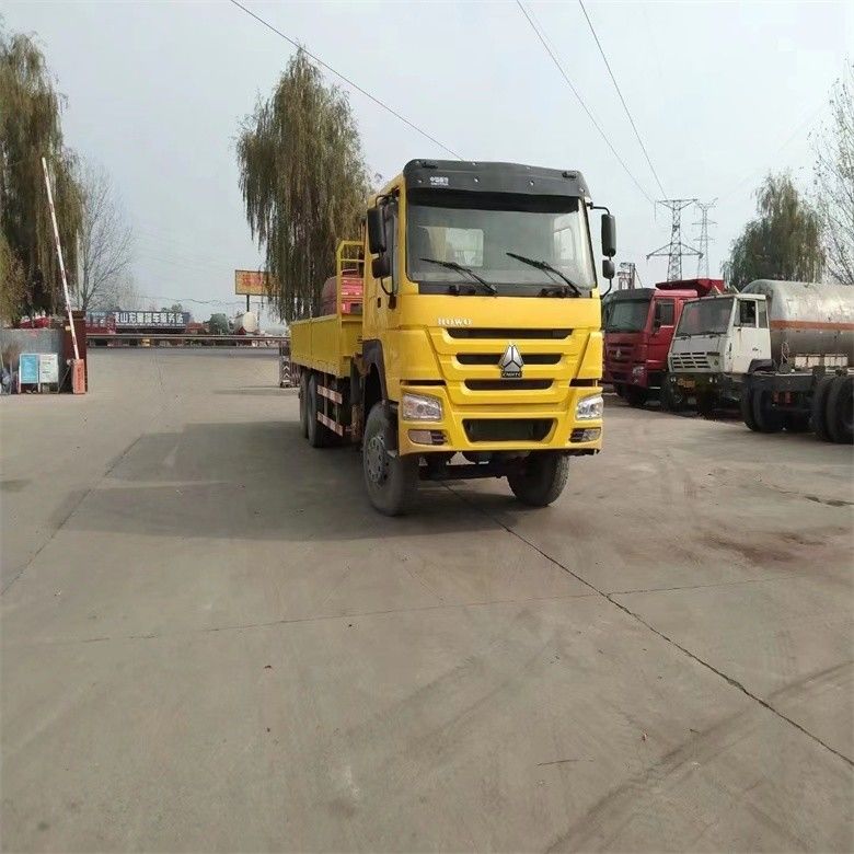 Мотор Sinotruk WD615 Модель 10-тонного грузовика Монтируемый кран с оригинальным гидравлическим цилиндром