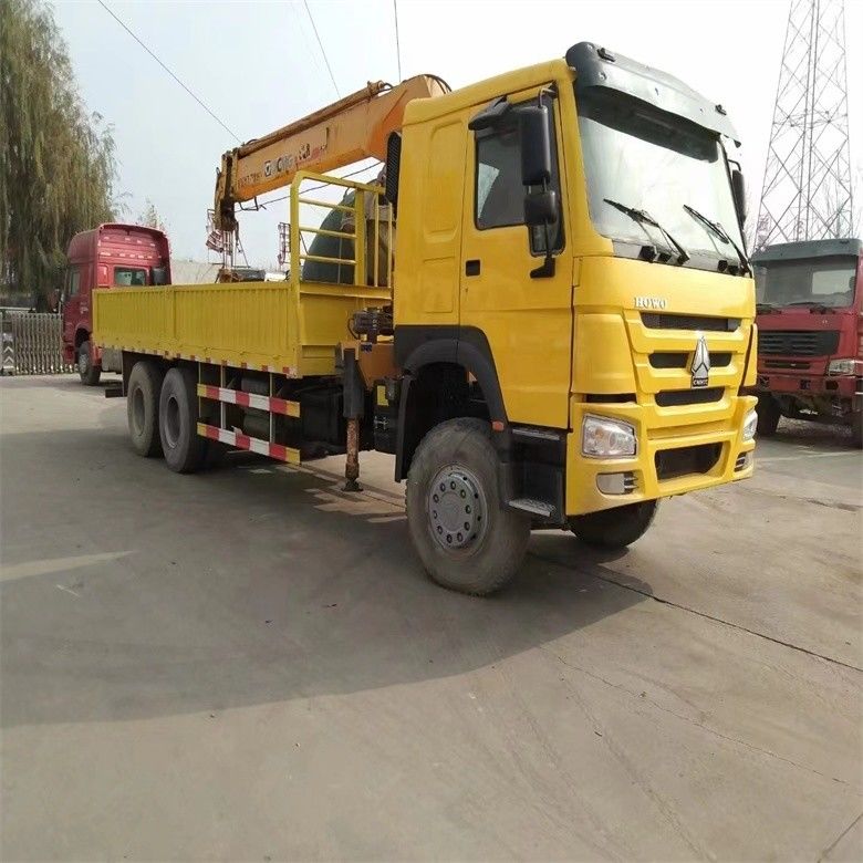 Мотор Sinotruk WD615 Модель 10-тонного грузовика Монтируемый кран с оригинальным гидравлическим цилиндром