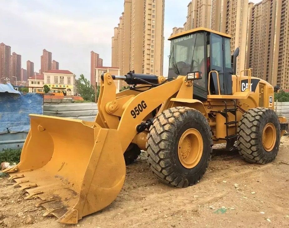 Разгрузка 5 тонн вторая рука Япония Caterpillar 950G загрузчик использованный Cat 950 ручной колесный загрузчик