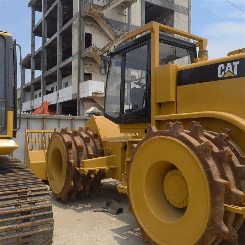 35 тонн использованный Caterpillar Cat 826G компрессор в отличном состоянии Оригинальный цвет Япония