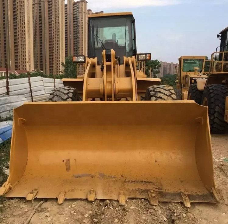 Разгрузка 5 тонн вторая рука Япония Caterpillar 950G загрузчик использованный Cat 950 ручной колесный загрузчик