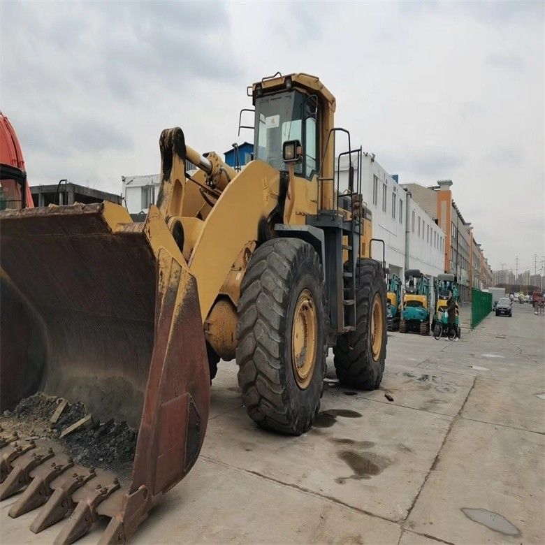 Строительство 12 тонн Использованный Komatsu WA600-3 колесный погрузчик 600 Модель тяжелый передний загрузчик WA600-6