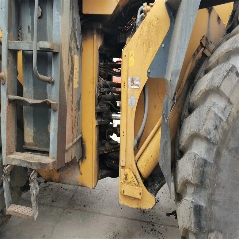 Строительство 12 тонн Использованный Komatsu WA600-3 колесный погрузчик 600 Модель тяжелый передний загрузчик WA600-6