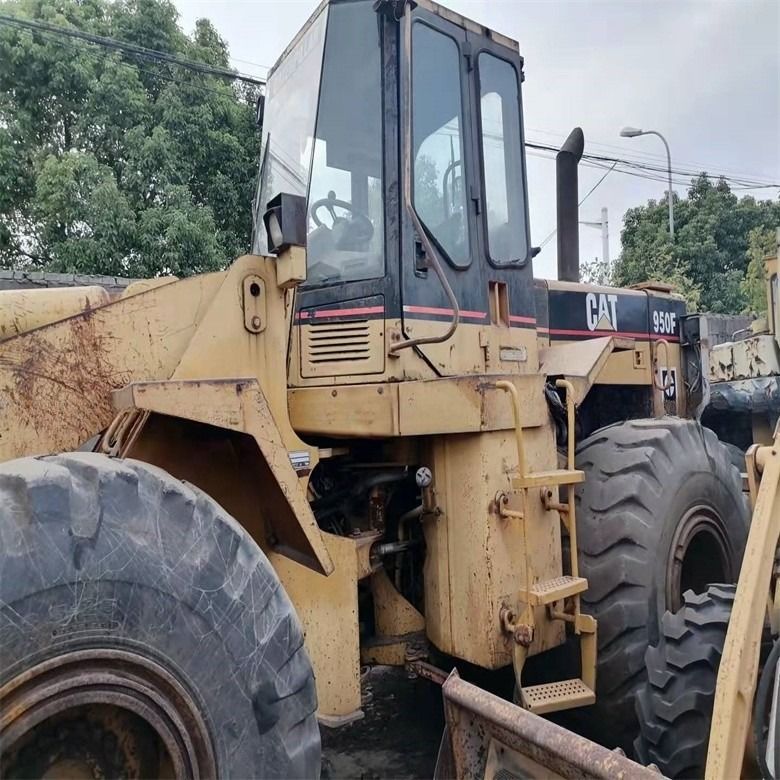 Caterpillar 950F 17-тонный колесный погрузчик объемом 6,6 л и рабочими часами 3200-3300