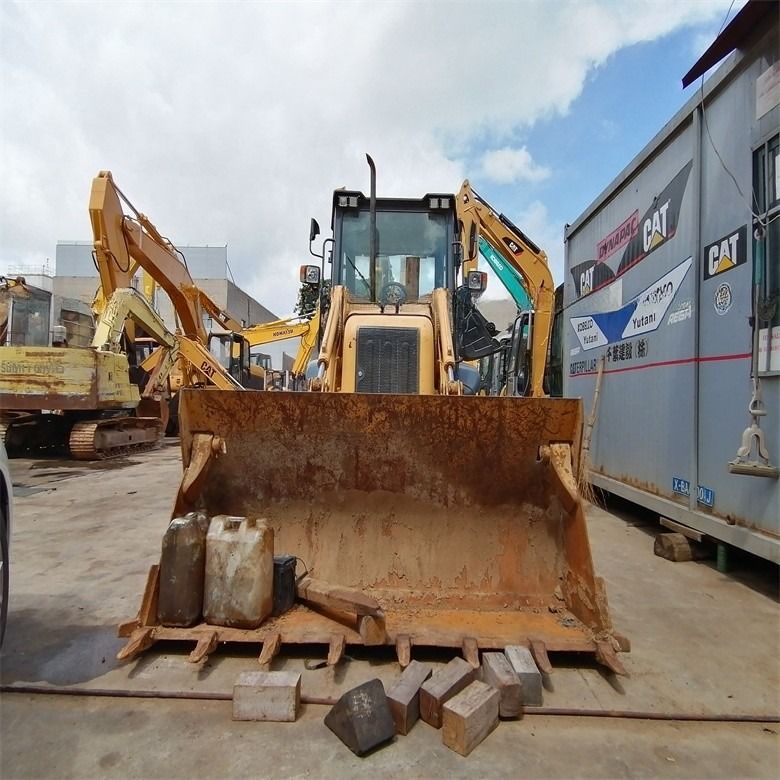 Оригинальный гидравлический насос использованный JCB 3CX буровой погрузчик 6,07 тонны номинальная нагрузка в хорошем состоянии
