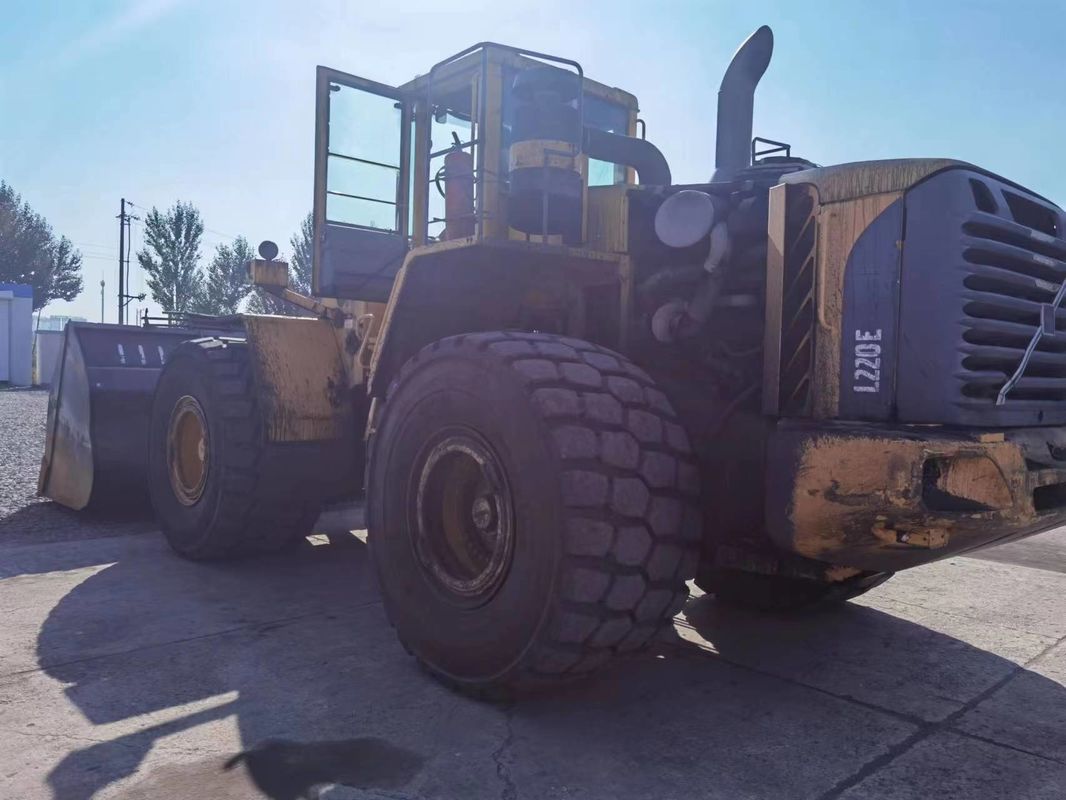 Тип привода 4WD Использованный погрузчик VOLVO L220E Оригинальный дизайн Колесо Скид-стейдер погрузчик Движущийся тип