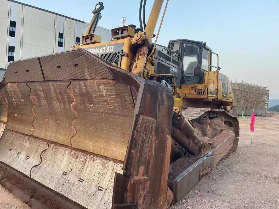 47 Тонаж Использованный бульдозер Komatsu 475 Движущийся тип ползучий Бульдозерная машина для строительной площадки