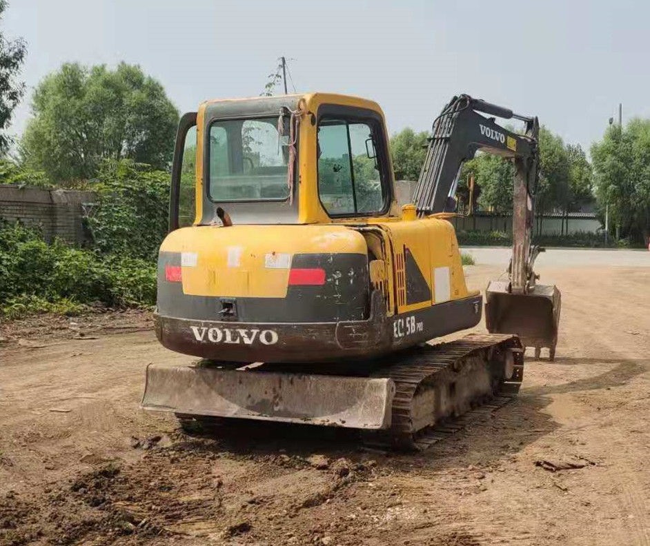 Швеция импортировала высококачественную Volvo EC55B PRO ползучую экскаваторную машину практически новую