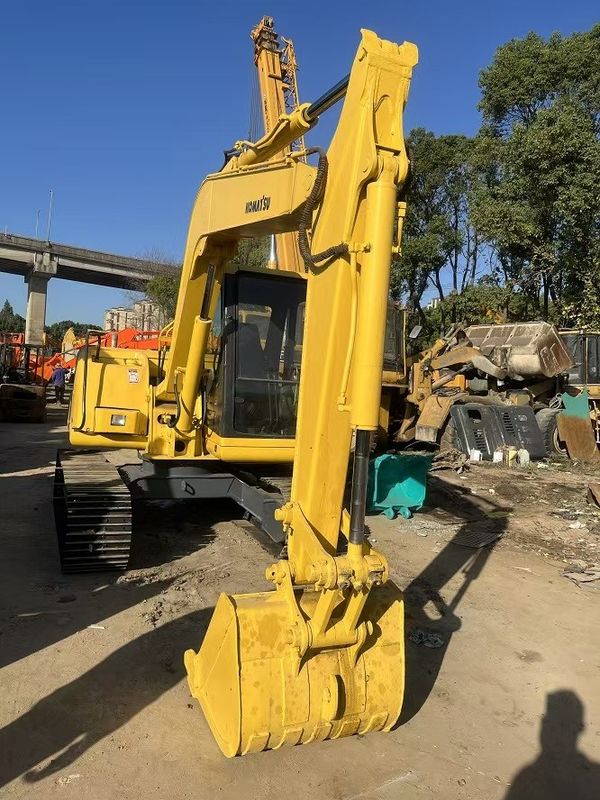 Подержанный экскаватор KOMATSU PC60-7 С другой руки