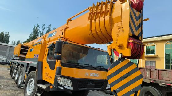 Высококачественный использованный кран XCMG 200 тонн в хорошем состоянии